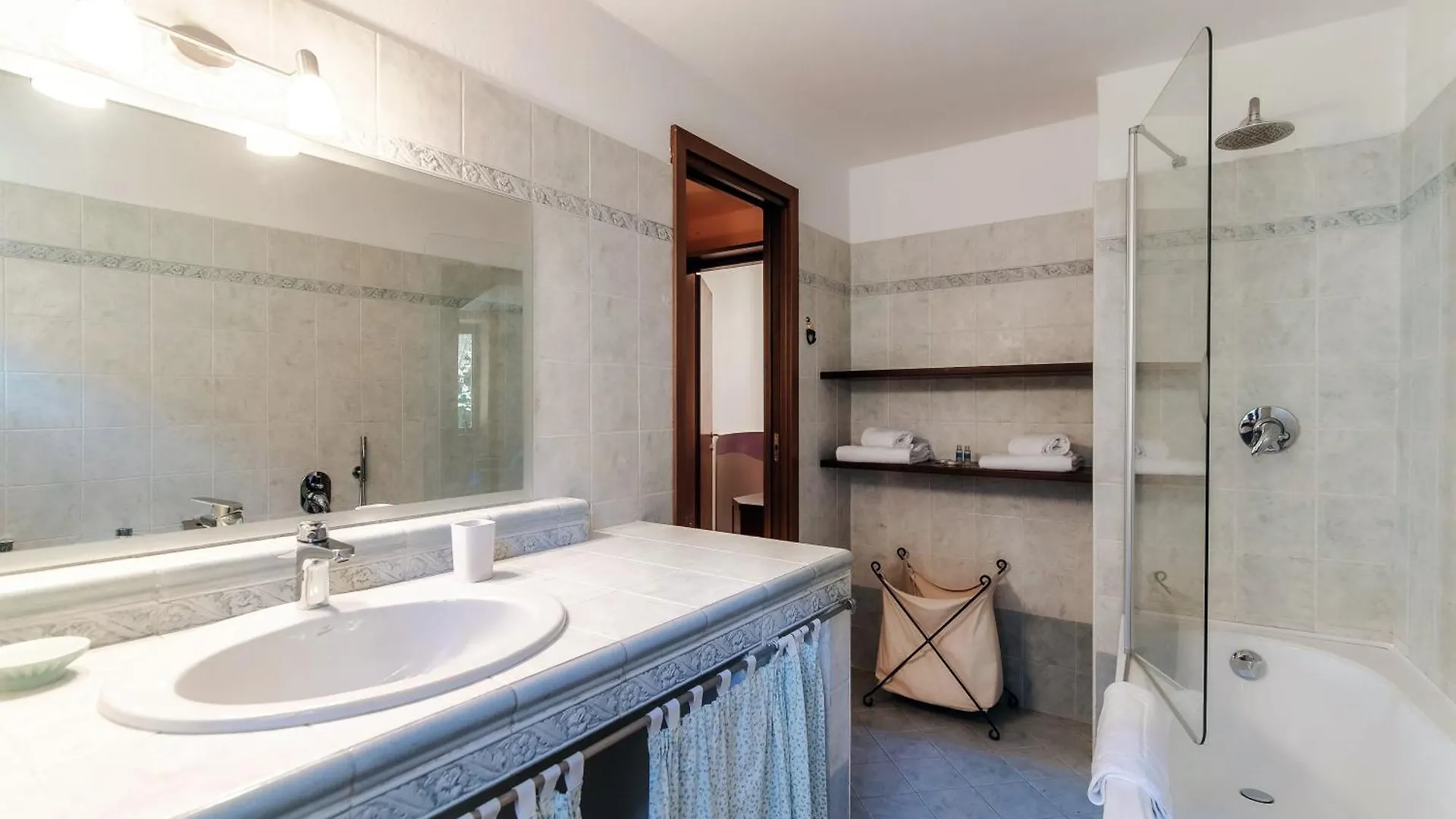 Apartment Passeri Como City By Quokka 360 - Close To Lake And Old Town